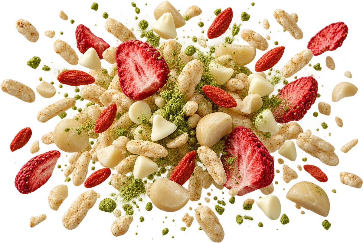 Matcha Made in Heaven: Brown Rice Crisps, White Choc Chips, Macadamia Halves, FD Strawberries, Goji Berries